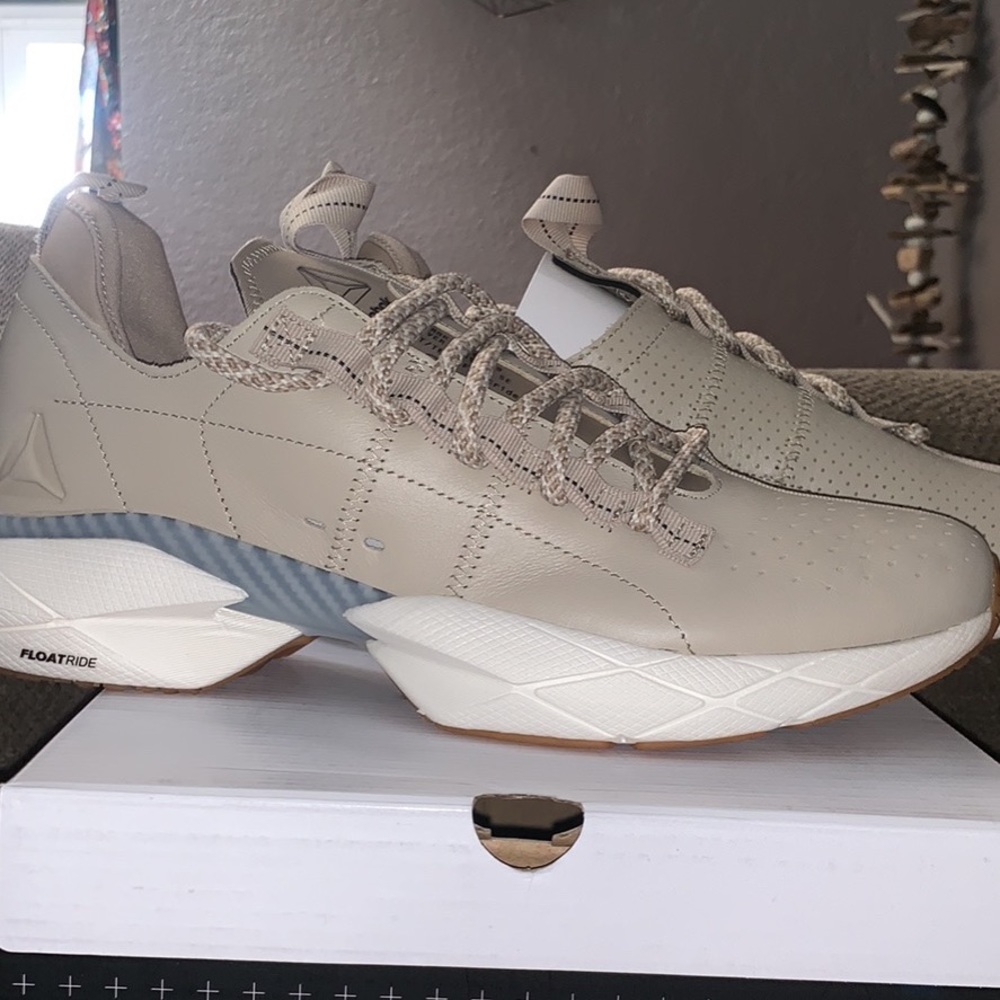 men’s reebok floatride